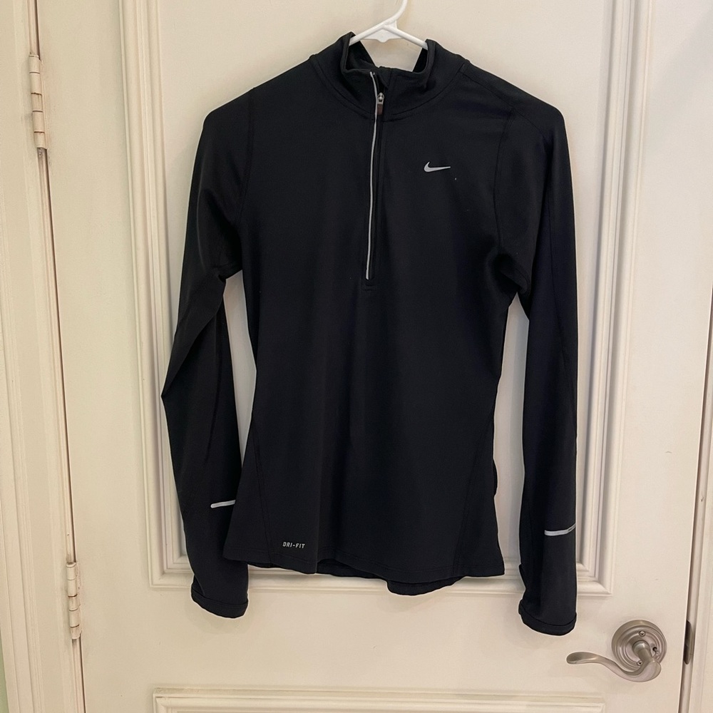 Nike Workout Top - Picture 2 of 7